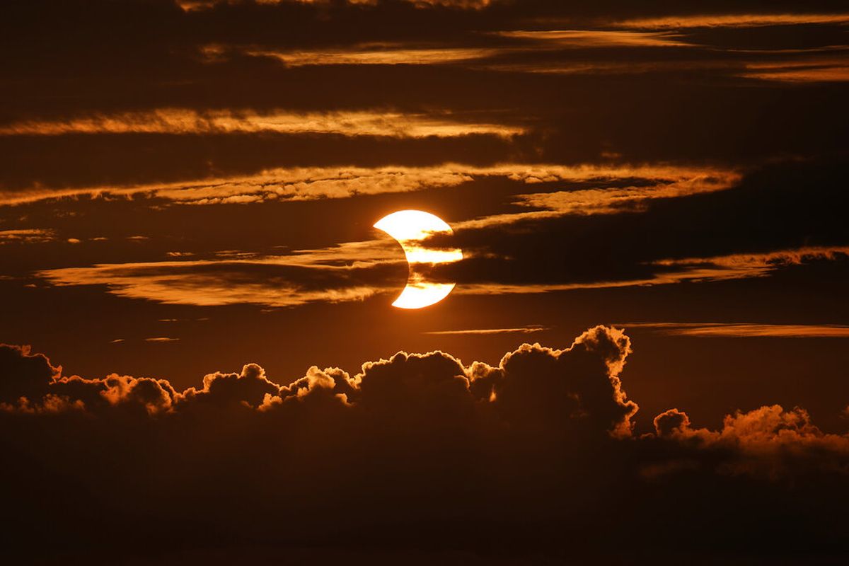 Senja di Ujung Hari